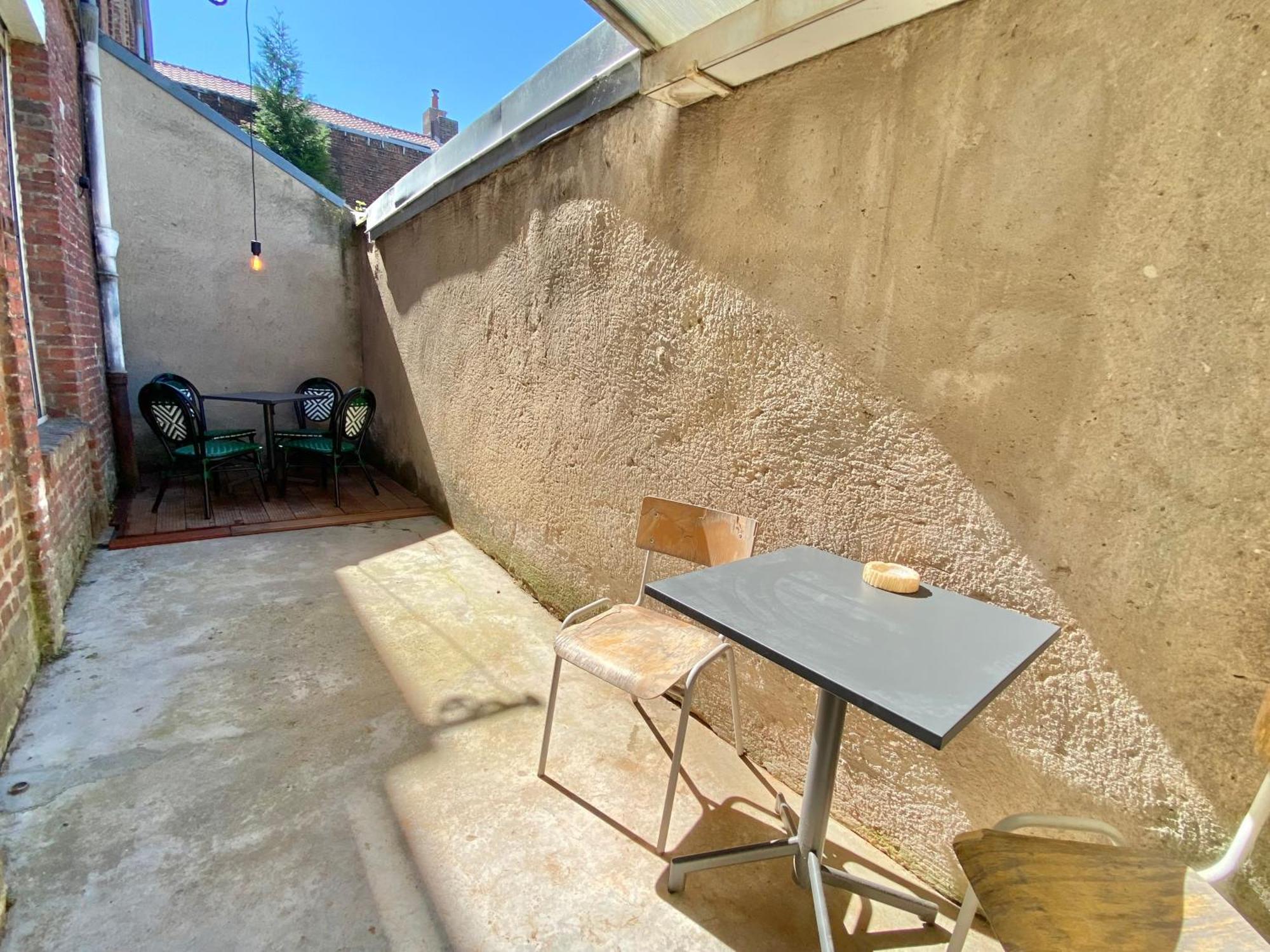 Oasis Urbaine - Spacieux Et Calme Avec Patio Lille Dış mekan fotoğraf